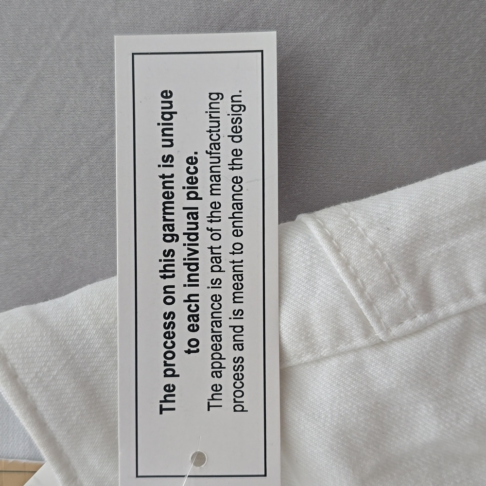 (354) NWT DEMOCRACY "Ab" Technology Kick Flare Raw Hem Jeans, Size 4 - Picture 7 of 11